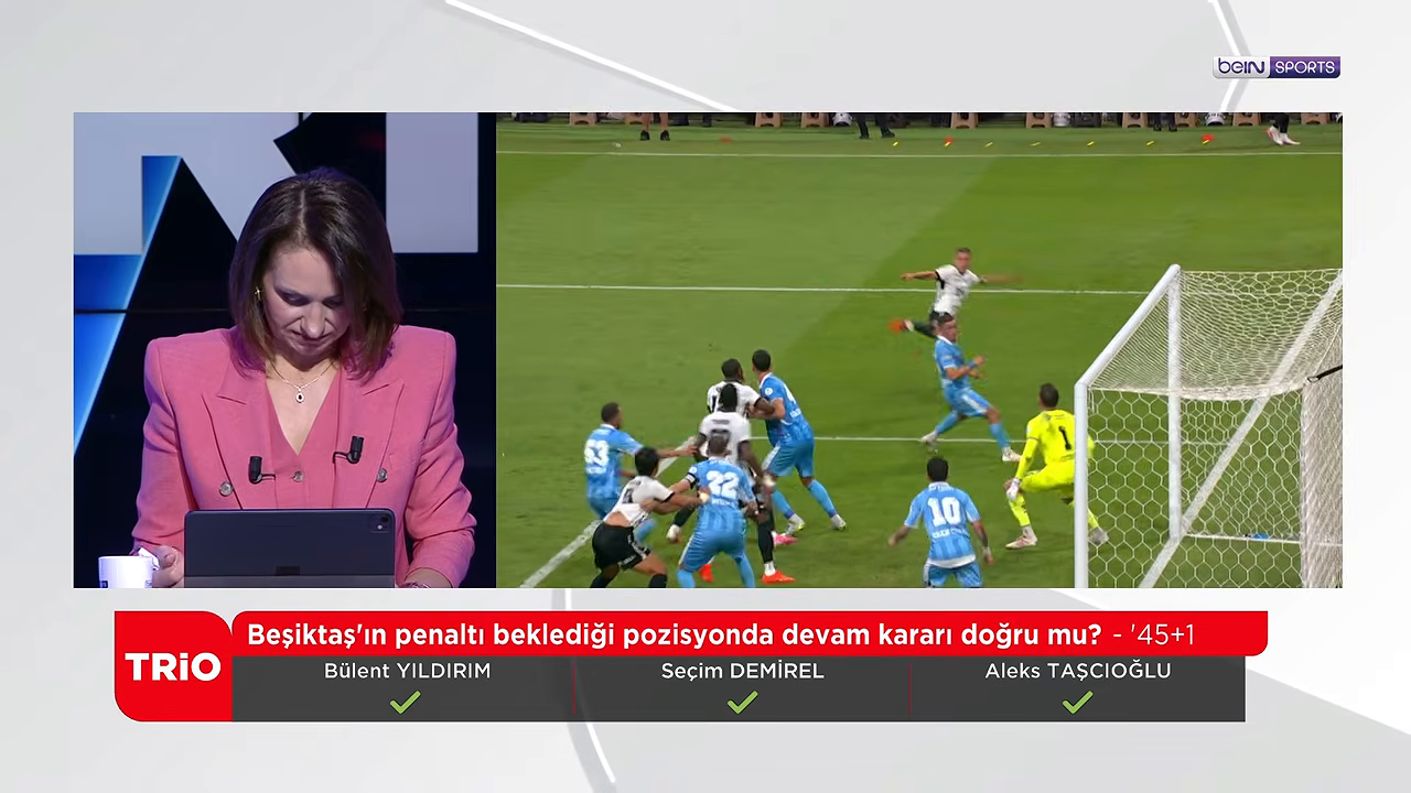 Yayın bandı: Beşiktaş'ın penaltı beklediği pozisyonda devam kararı doğru mu?