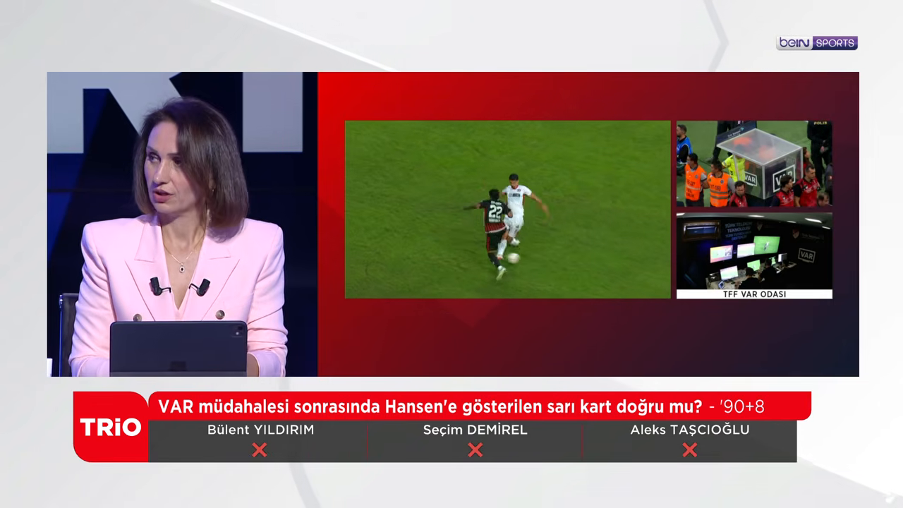 Yayın bandı: VAR müdahalesi sonrasında Hansen'e gösterilen sarı kart doğru mu?